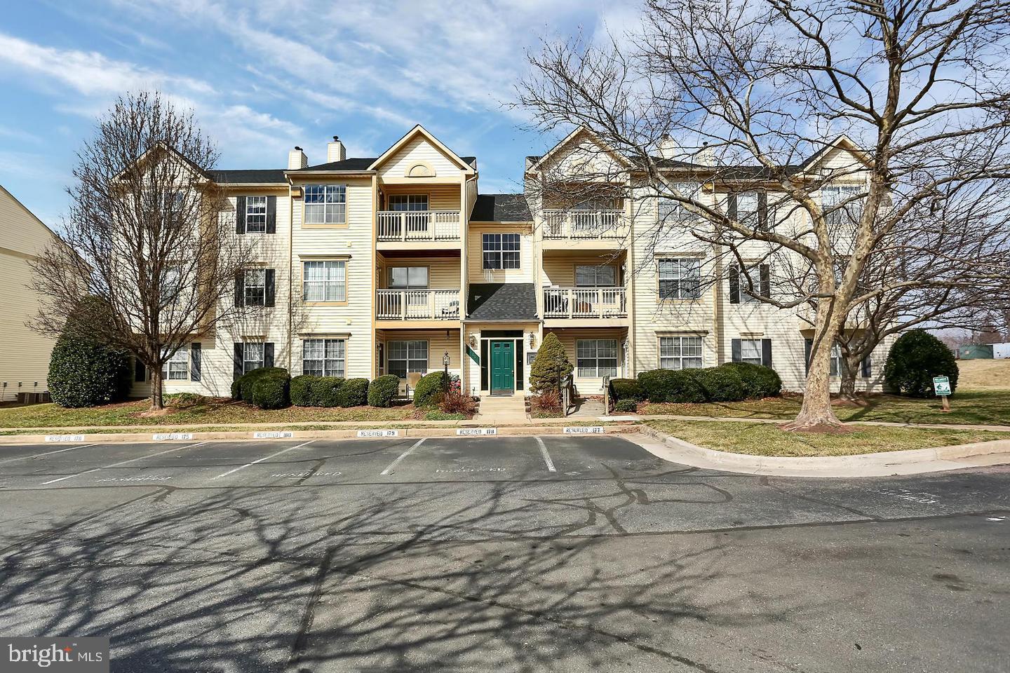 11002 Koman Circle #101, Manassas