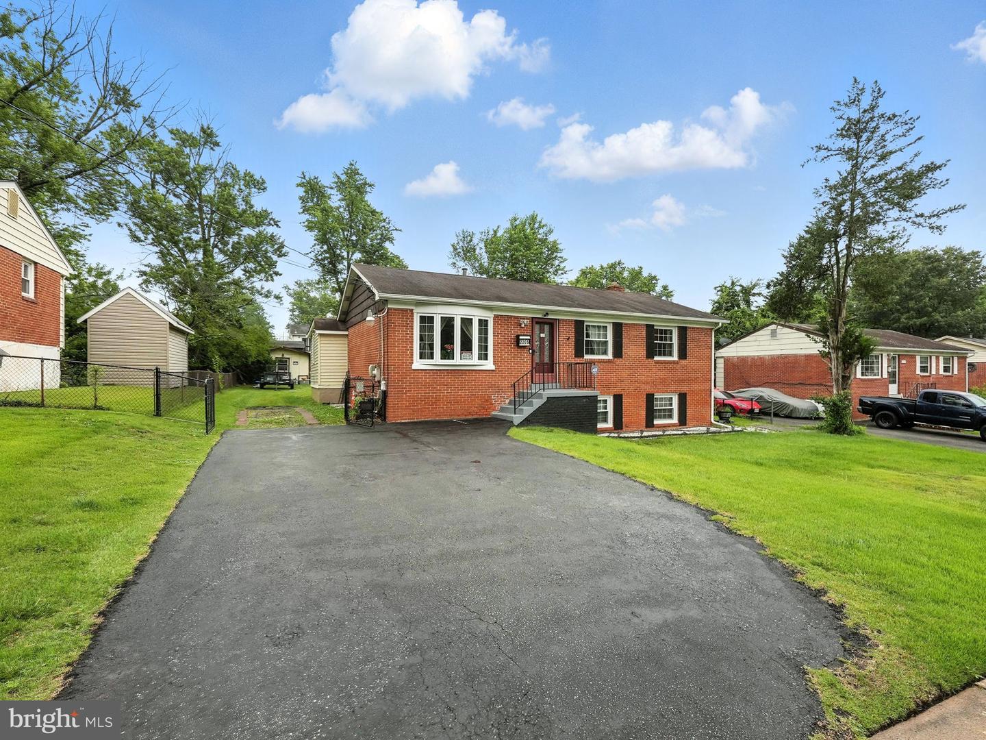 2205 Culpeper Drive, Woodbridge
