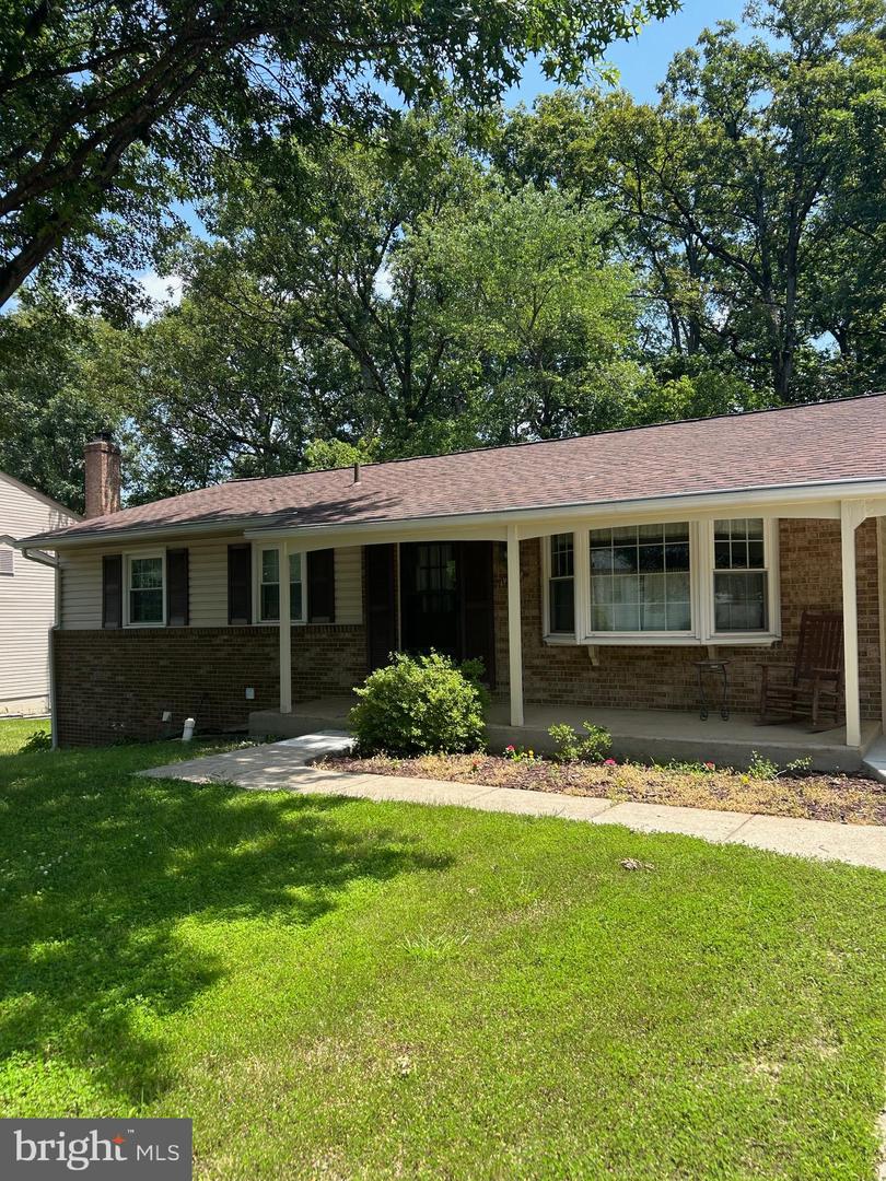 12157 Pineneedle Court, Woodbridge
