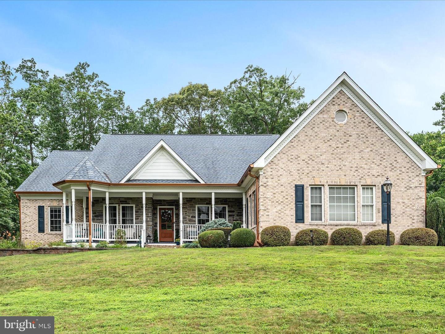 13448 Classic Oaks Court, Manassas