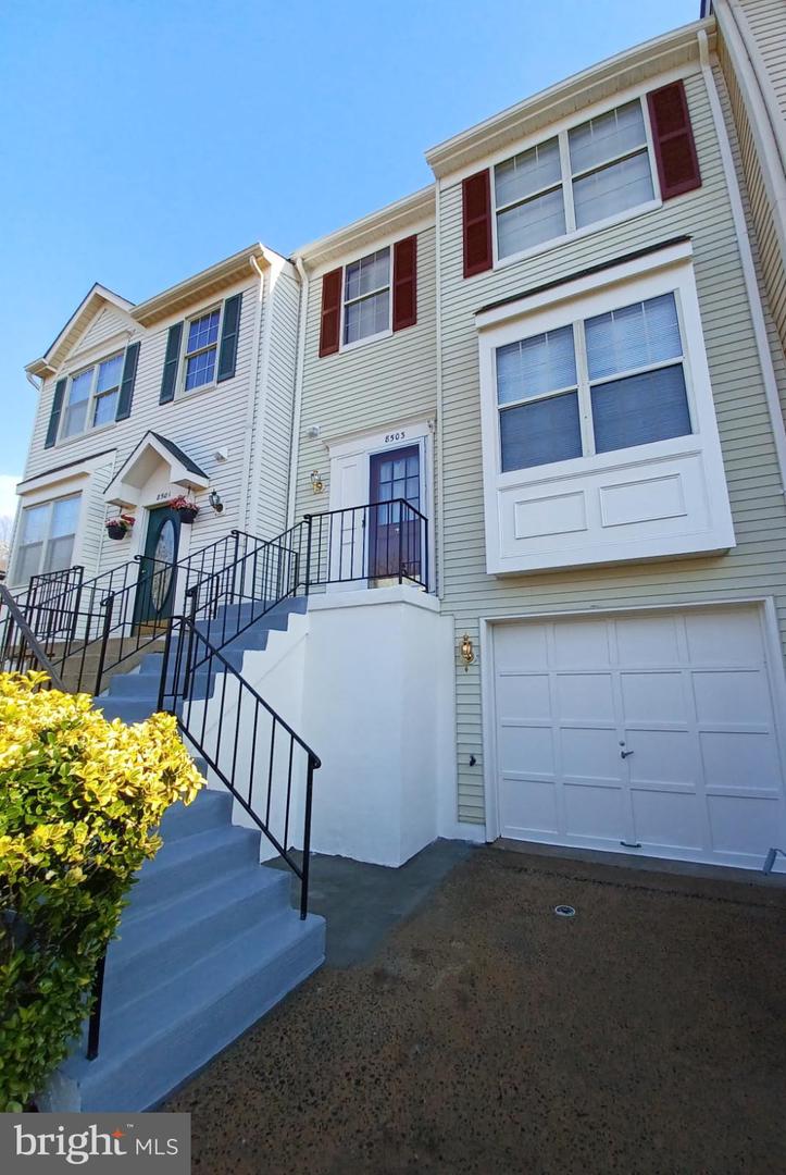 8503 Charnwood Court, Manassas