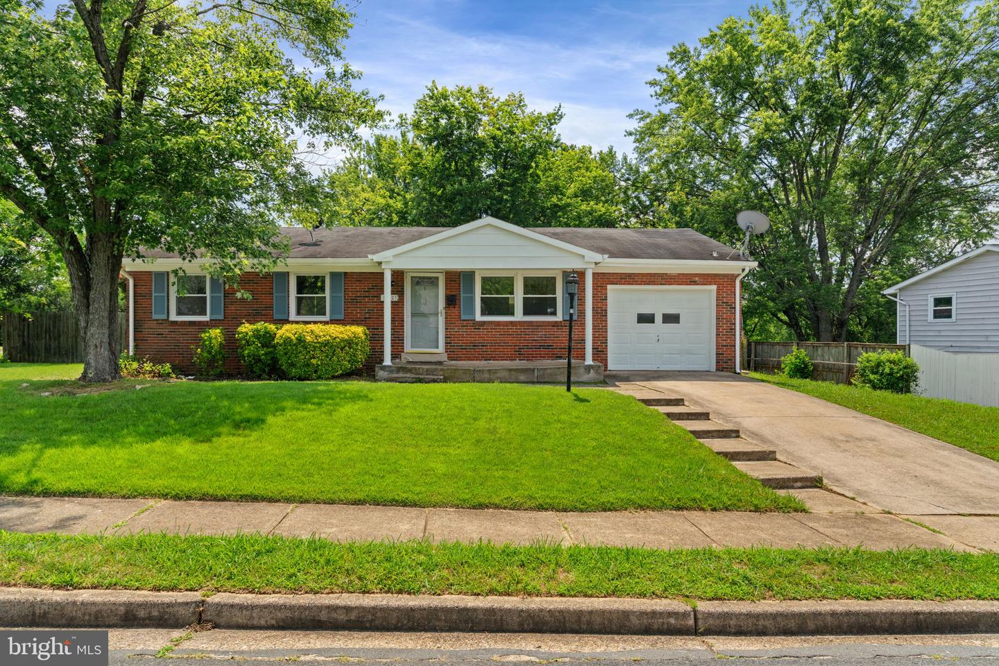 13223 Hawthorn Lane, Woodbridge
