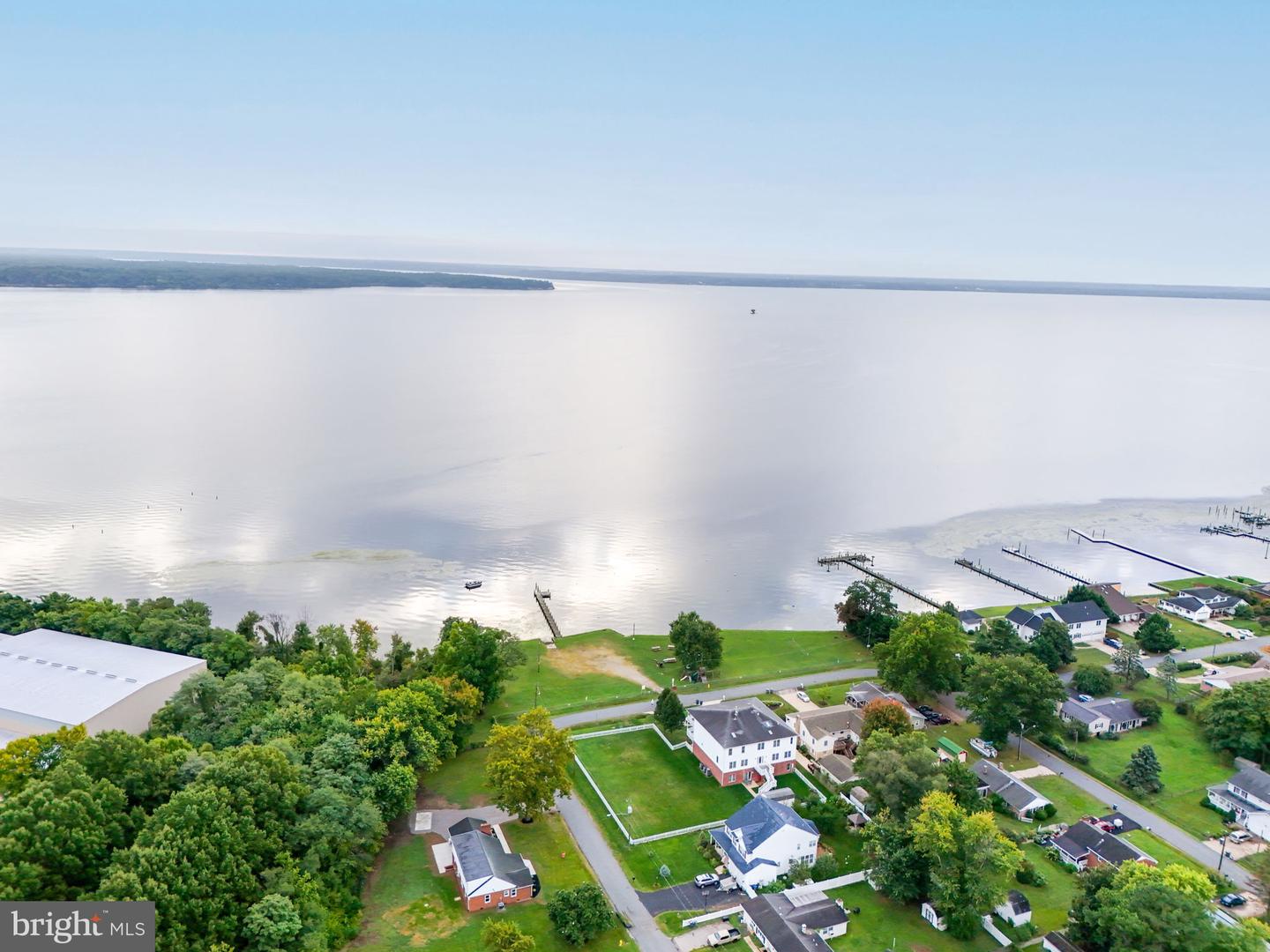 1102 Burton Street, Woodbridge