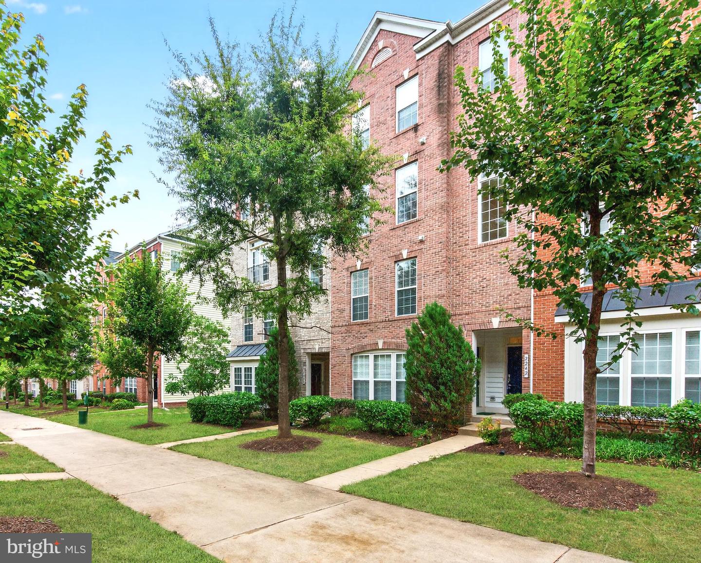 2242 Margraf Circle, Woodbridge