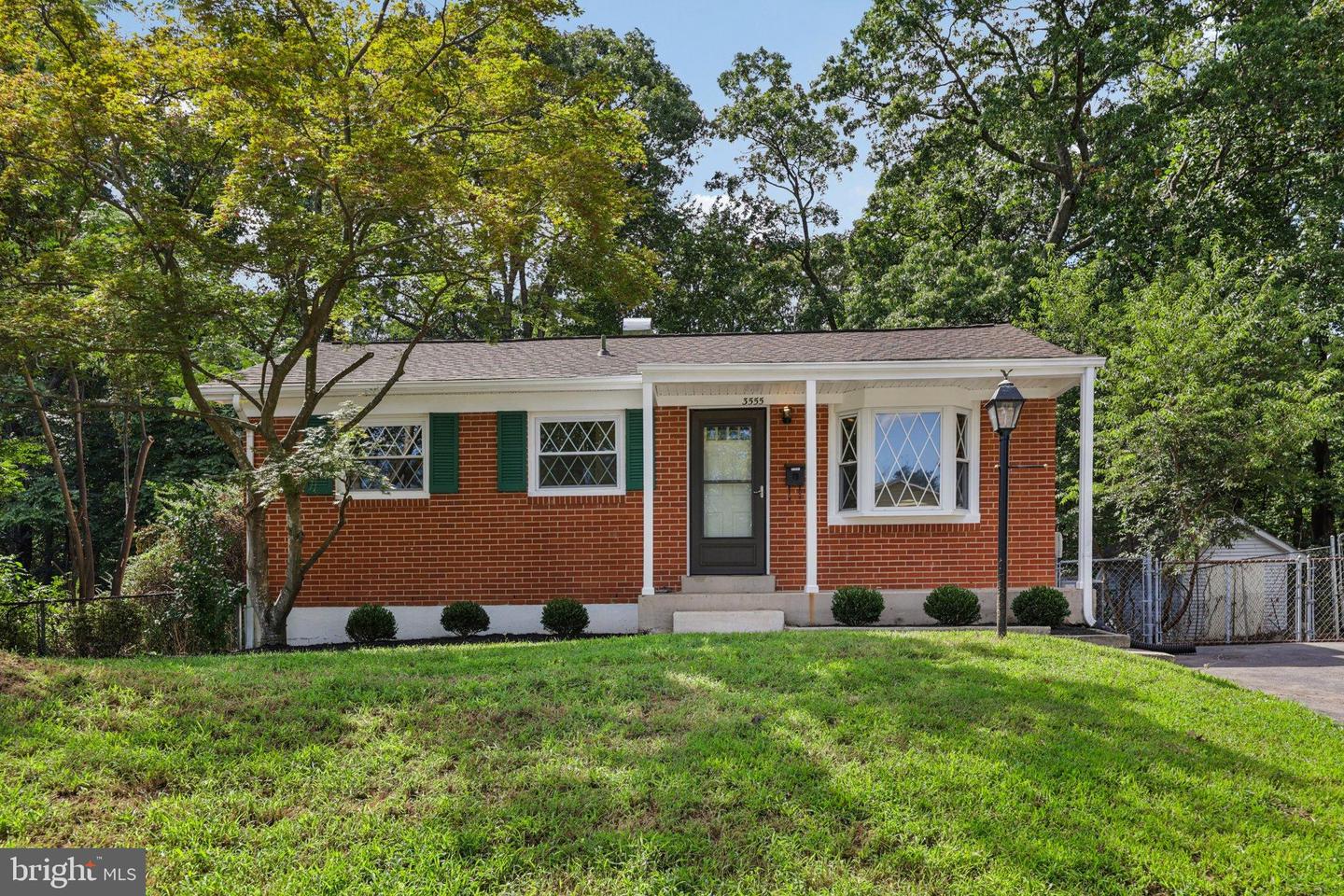 3555 Forestdale Avenue, Woodbridge