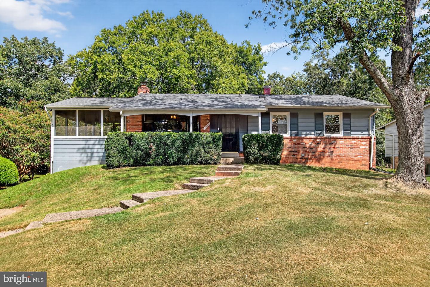 7374 Roxbury Avenue, Manassas