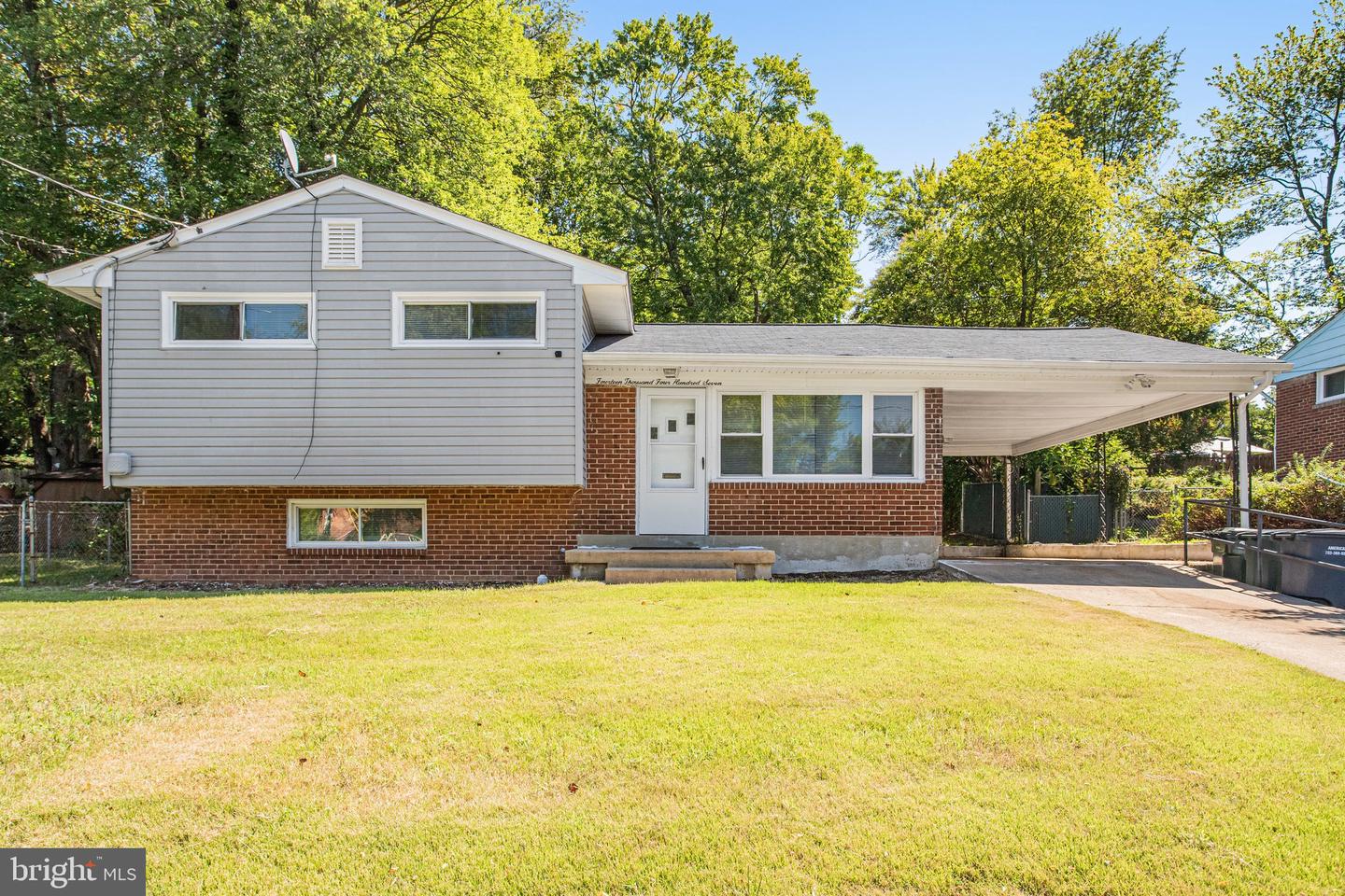 14407 Gemstone Drive, Woodbridge