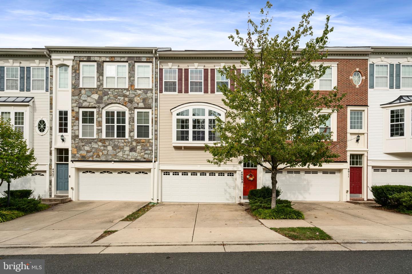 4909 Potomac Highlands Circle, Triangle
