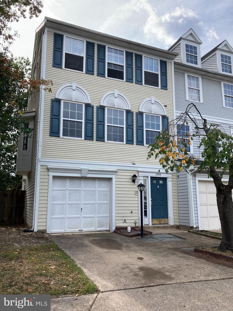 11099 Light Guard Loop, Manassas