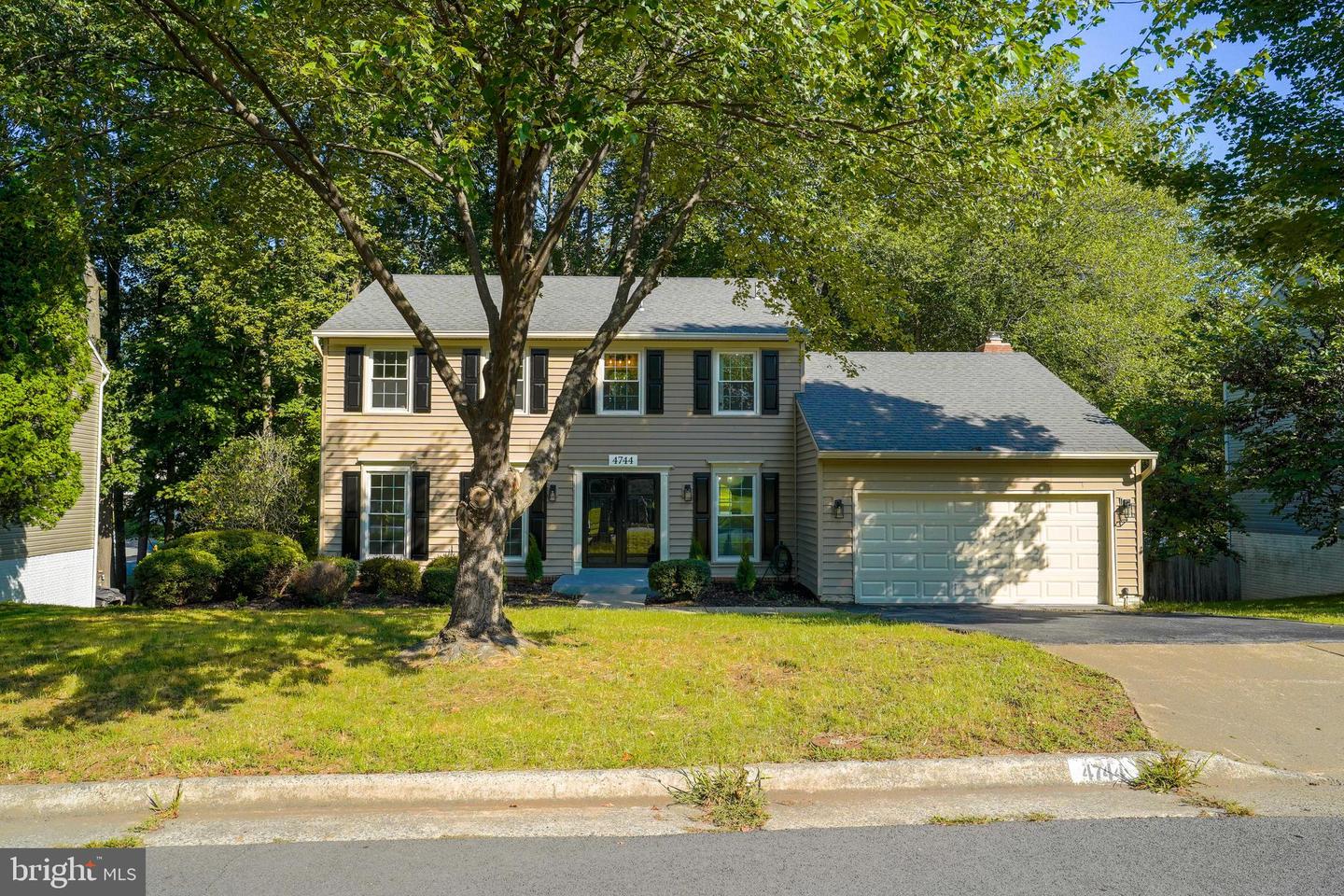 4744 Hickory Nut Place, Dumfries