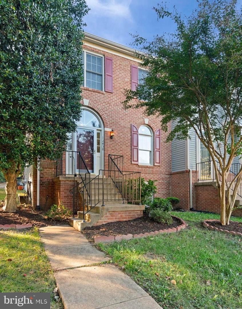 12438 Abbey Knoll Court, Woodbridge