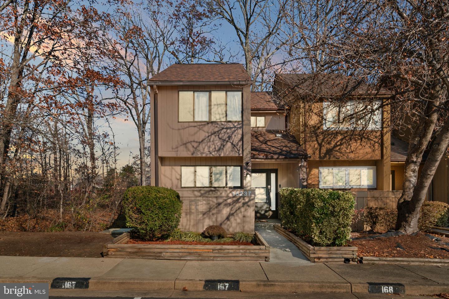 15237 Flintlock Terrace, Woodbridge