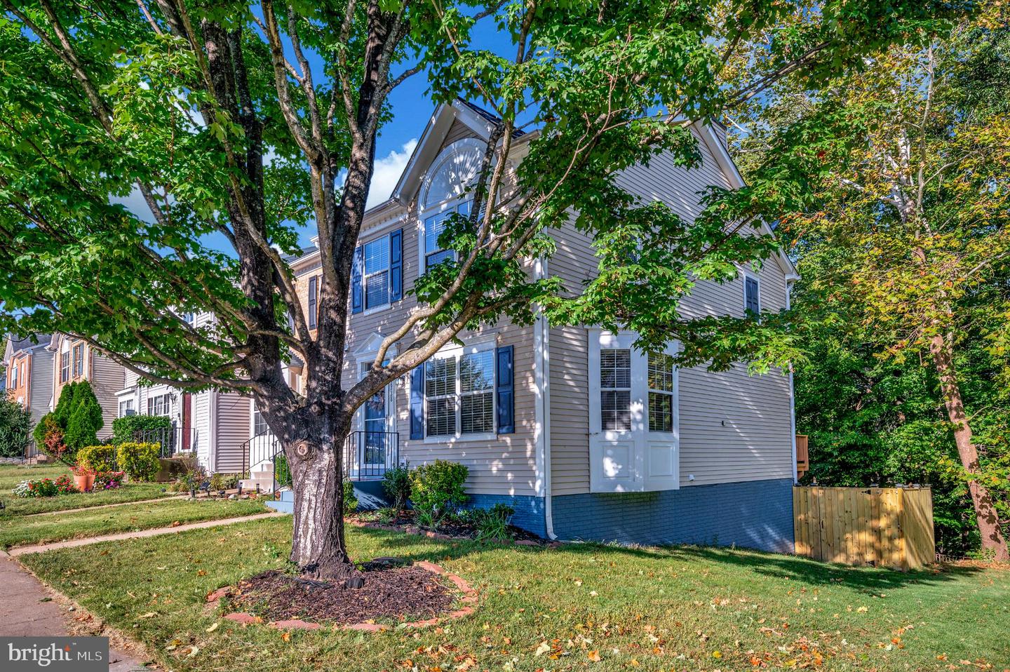 2728 Brier Pond Circle, Woodbridge
