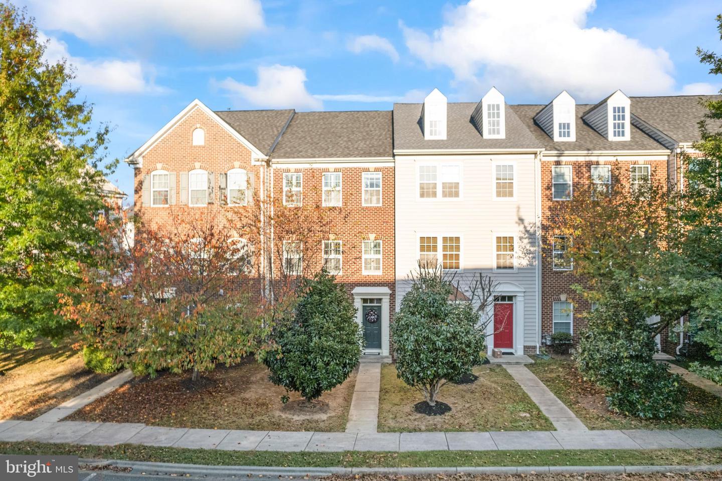 12744 Stone Lined Circle, Woodbridge