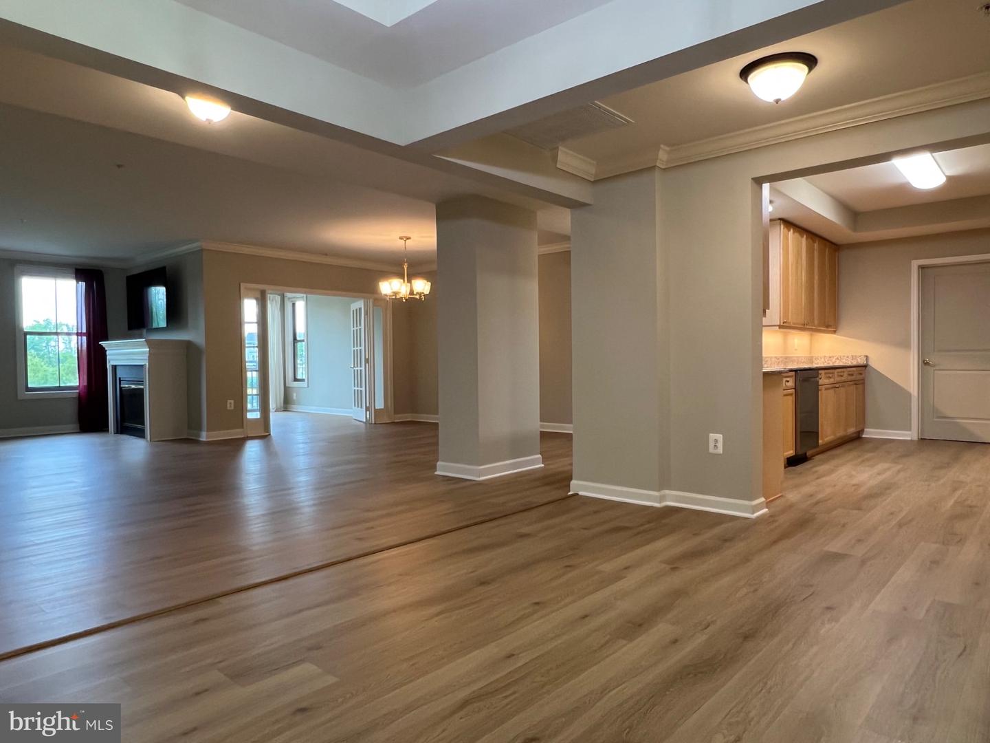 485 Harbor Side Street #412