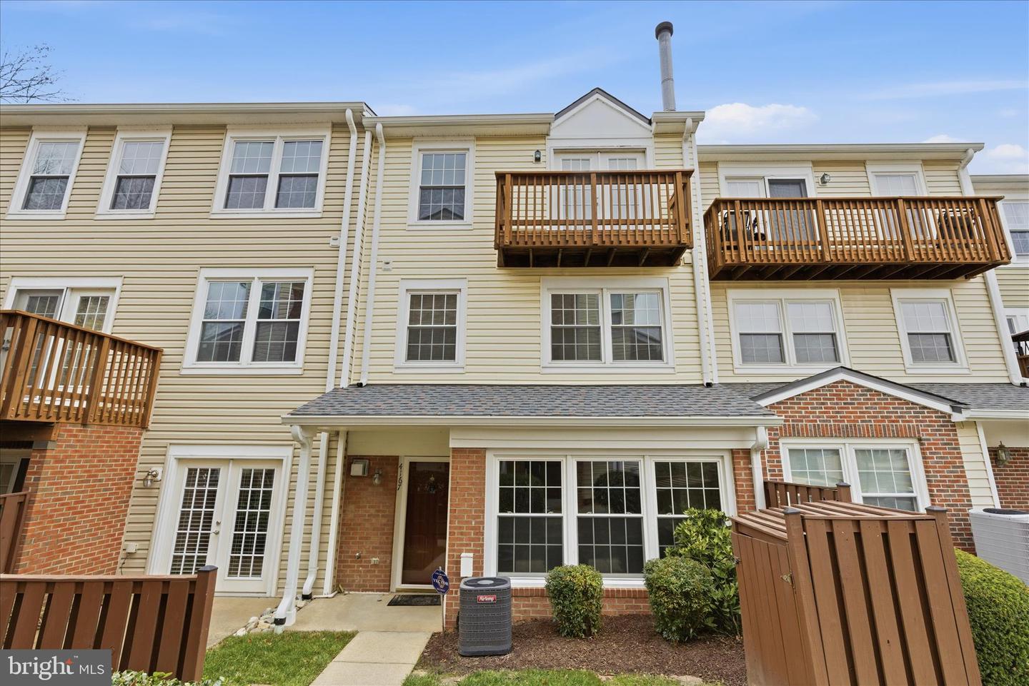 4167 Churchman Way, Woodbridge