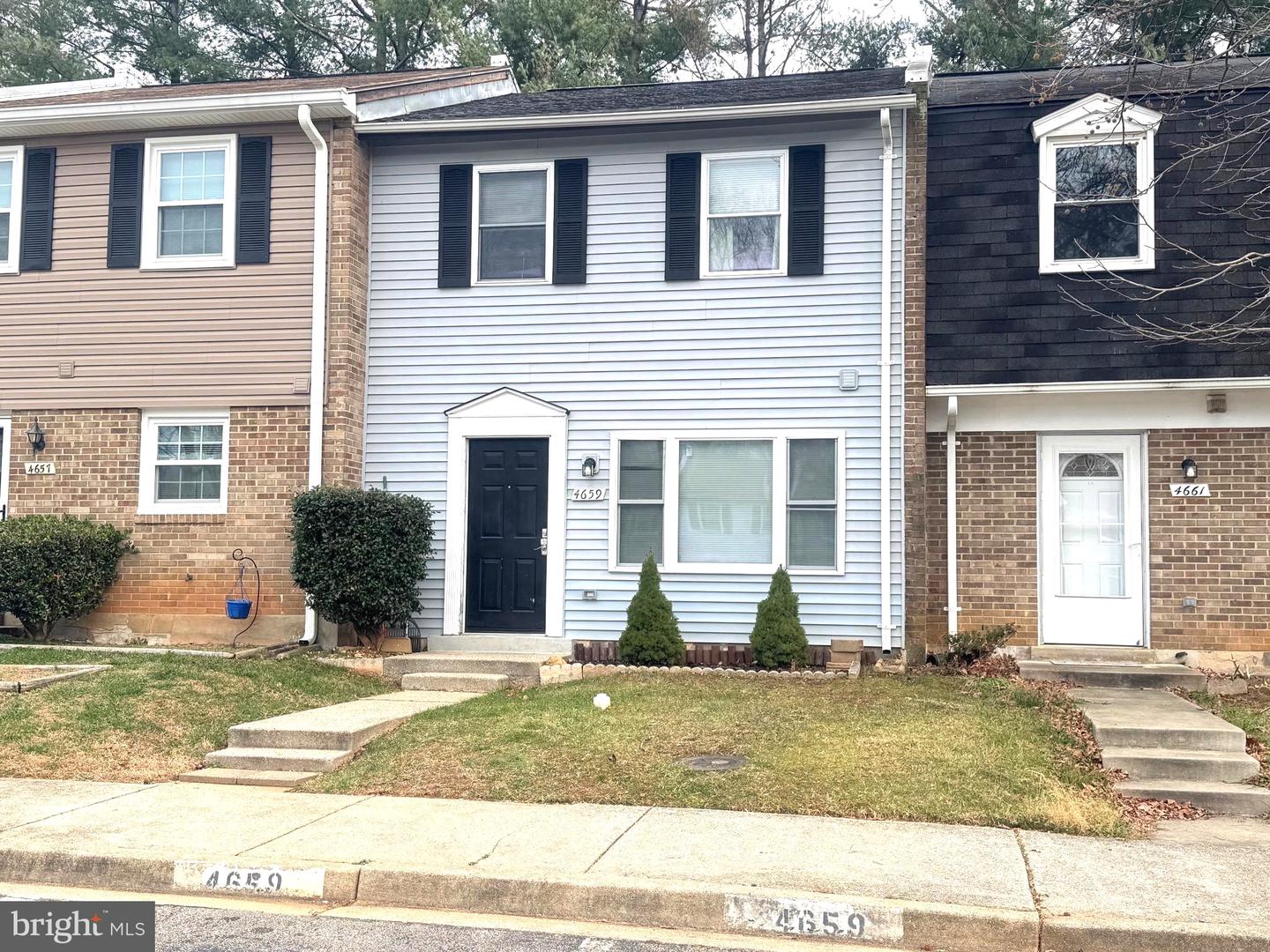 4659 Charlton Court, Woodbridge