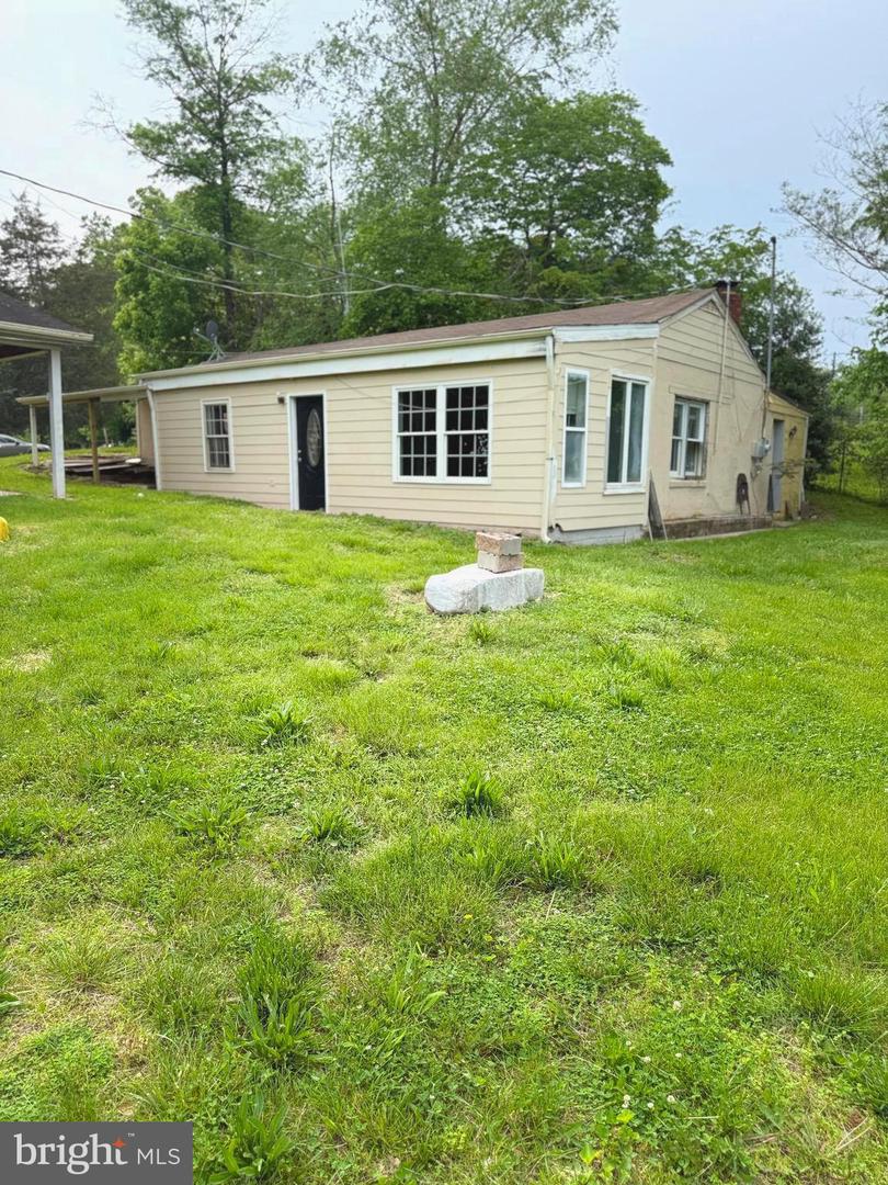 7421 Lake Drive, Manassas