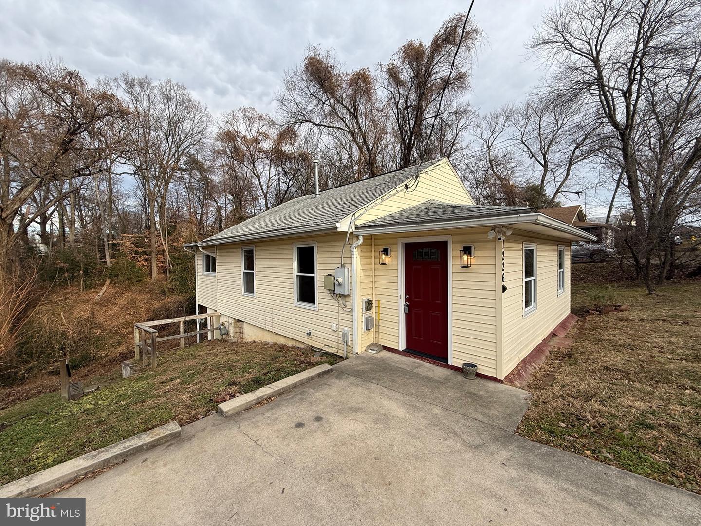 1226 Easy Street, Woodbridge
