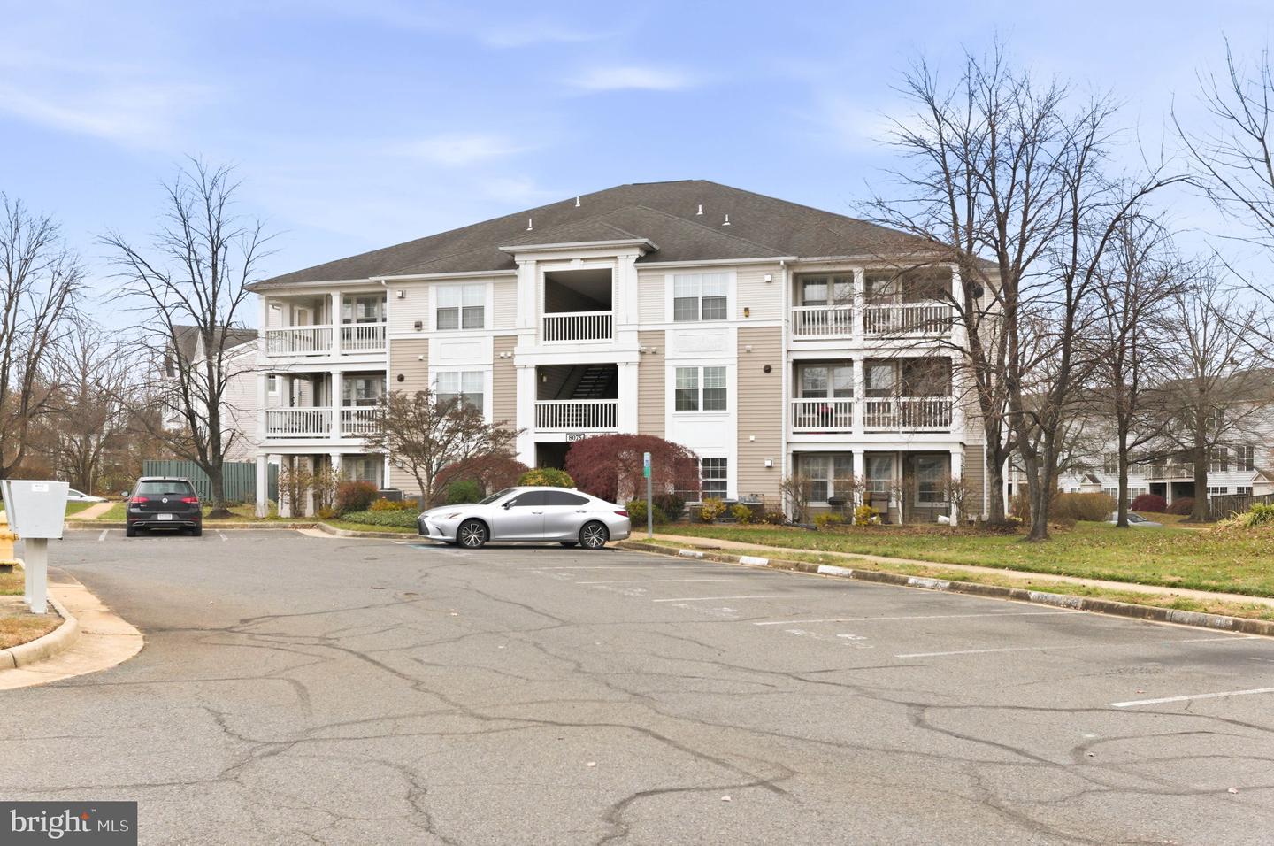 8075 Lacy Drive #101, Manassas