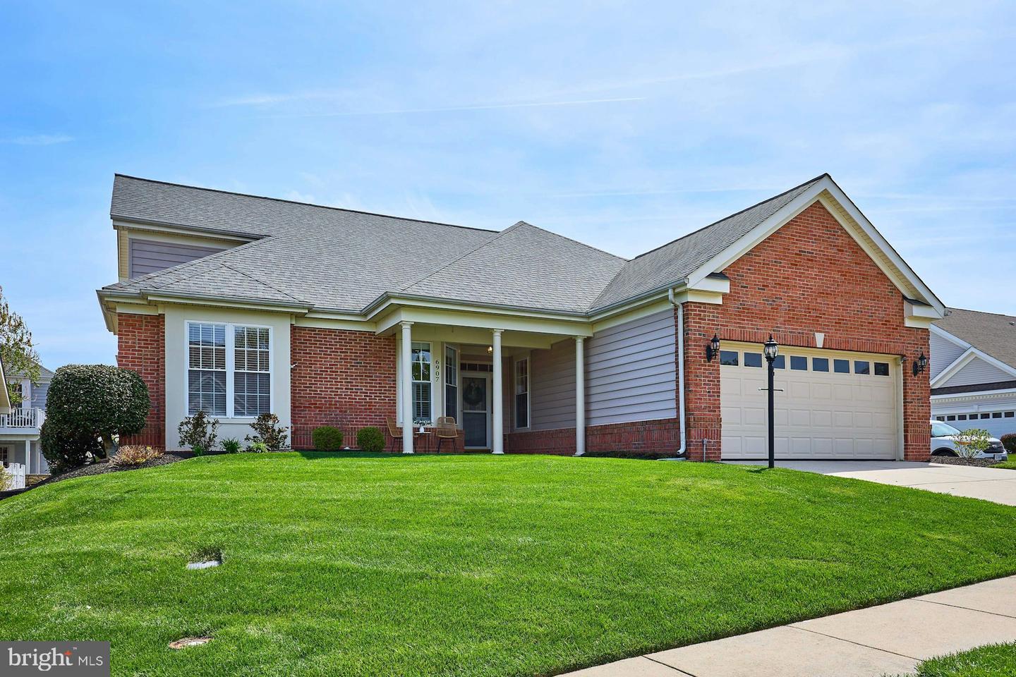 6907 Broadleaf Terrace, Gainesville