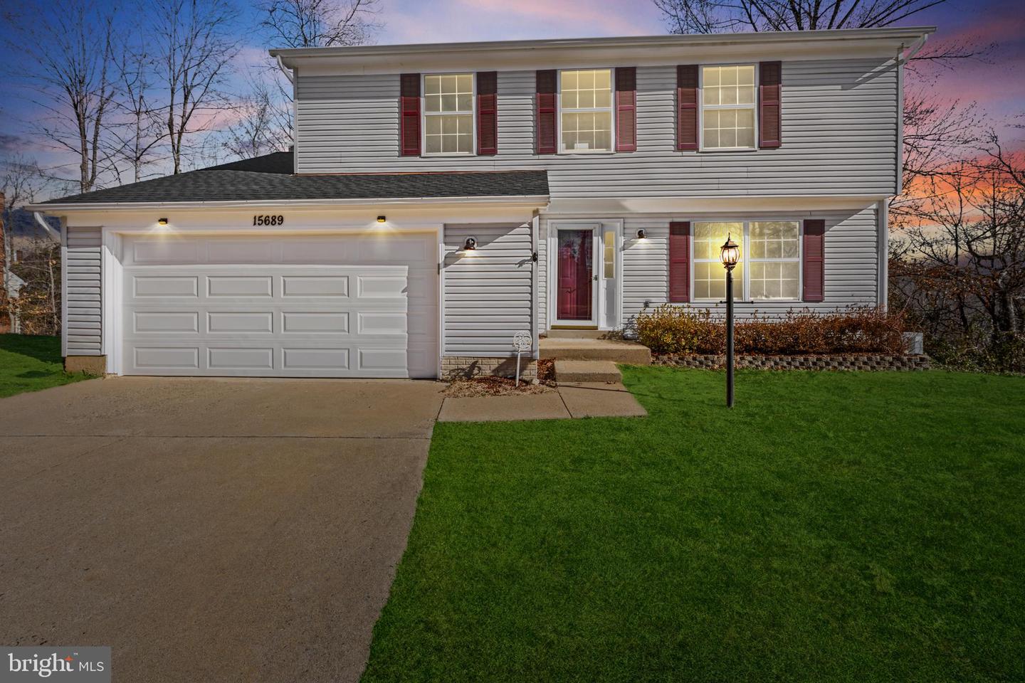 15689 Pike Trail, Dumfries