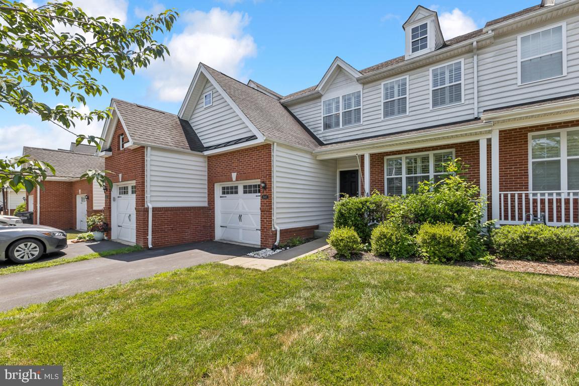 15447 Painters Cove Way, Haymarket