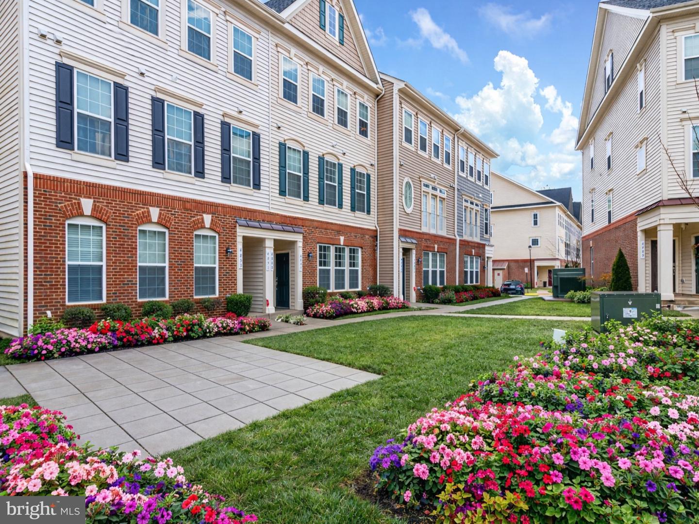 4847 Dane Ridge Circle #87, Woodbridge