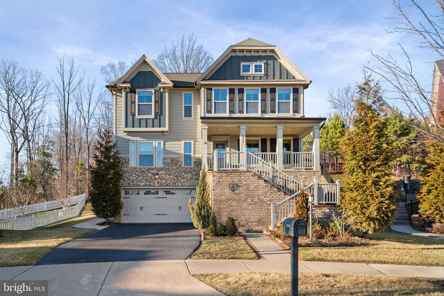 2044 Scarlet Pine Road, Dumfries