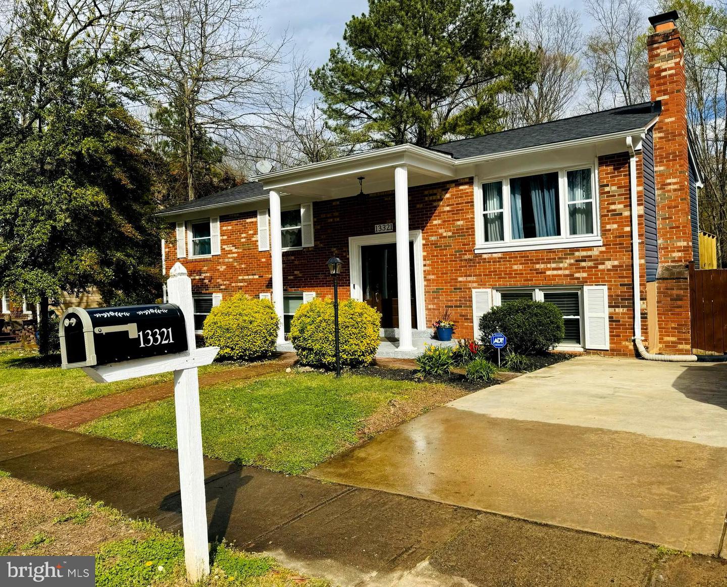 13321 Nassau Drive, Woodbridge
