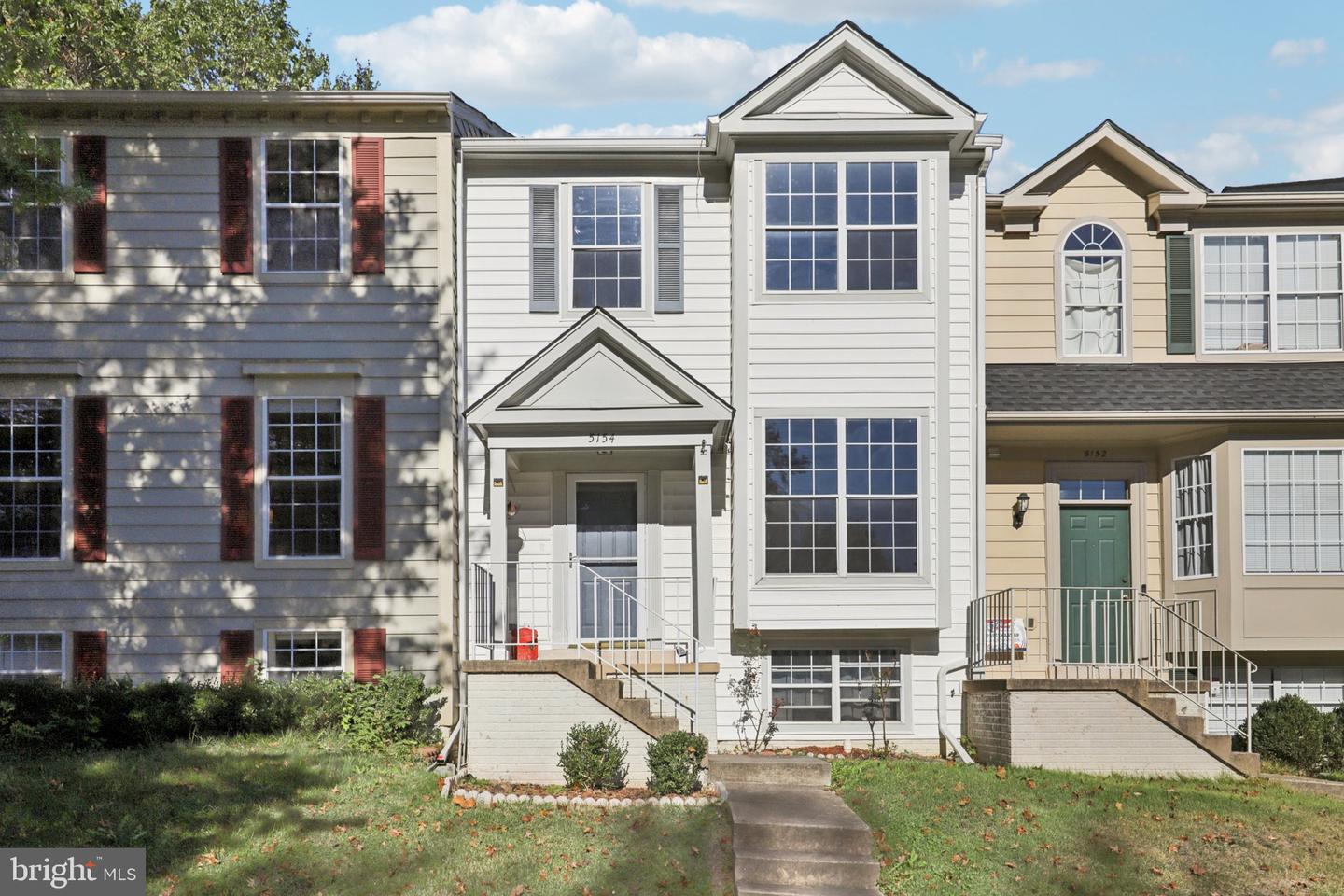 5154 Meeting Place, Woodbridge