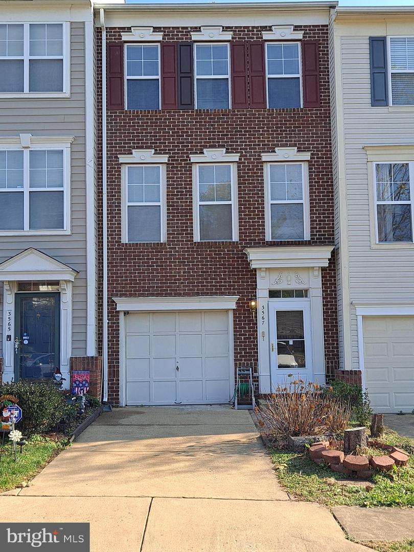 3567 Moon Way, Woodbridge