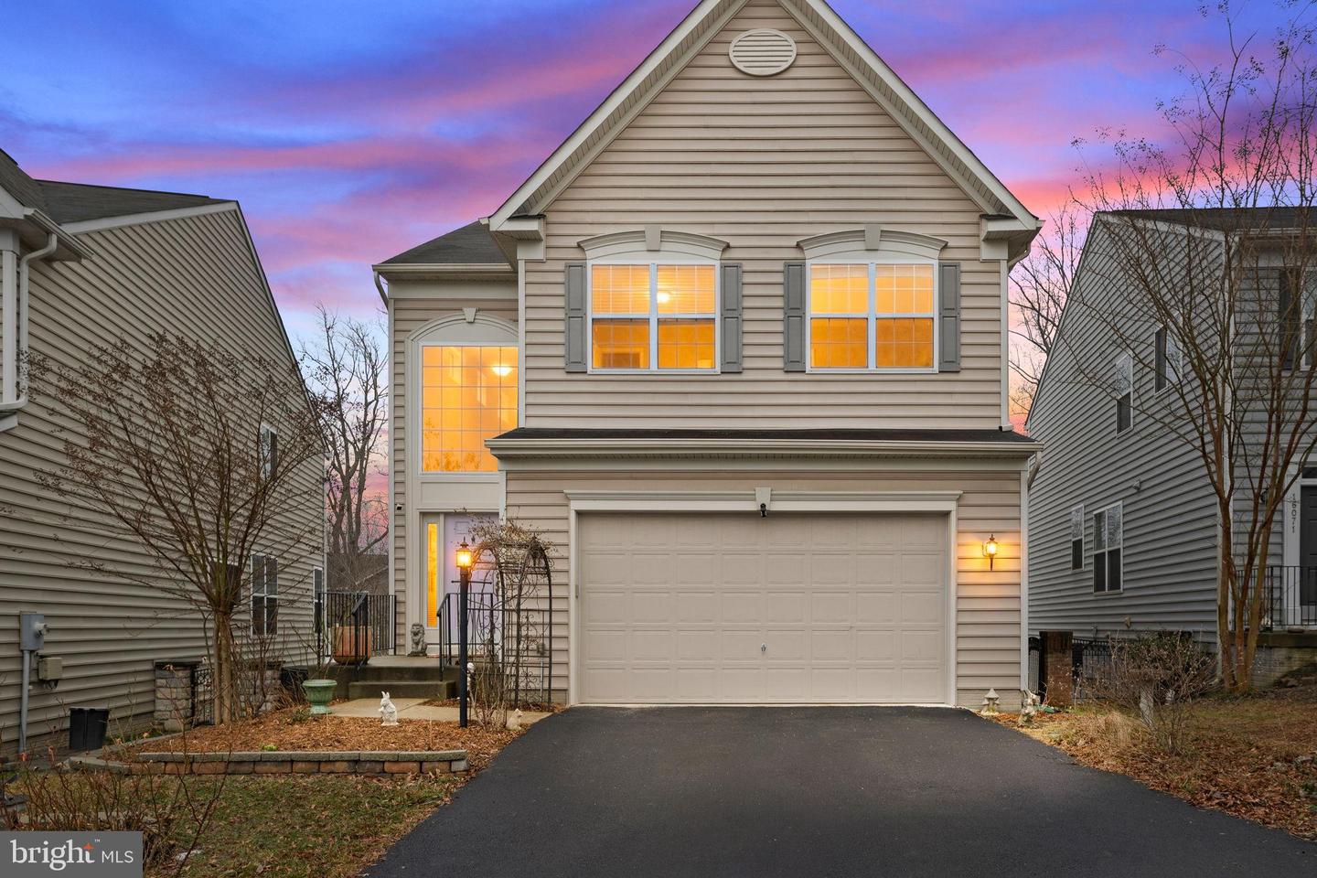 16067 Standing Eagle Court, Woodbridge