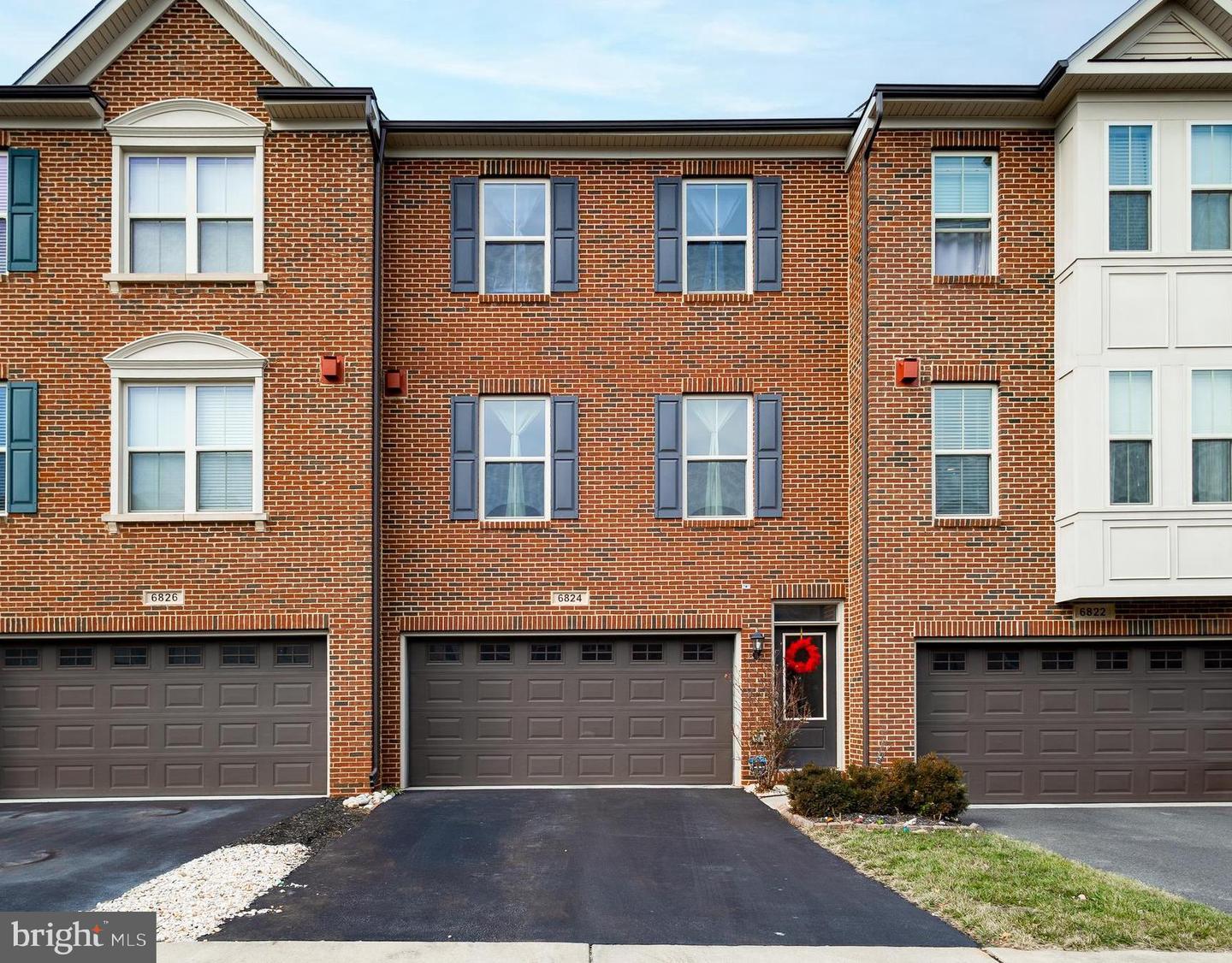 6824 William White Way, Haymarket