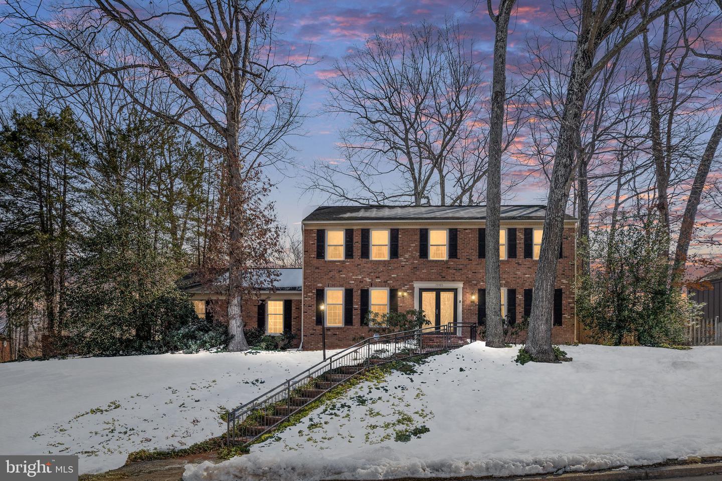 15993 Cove Lane, Dumfries