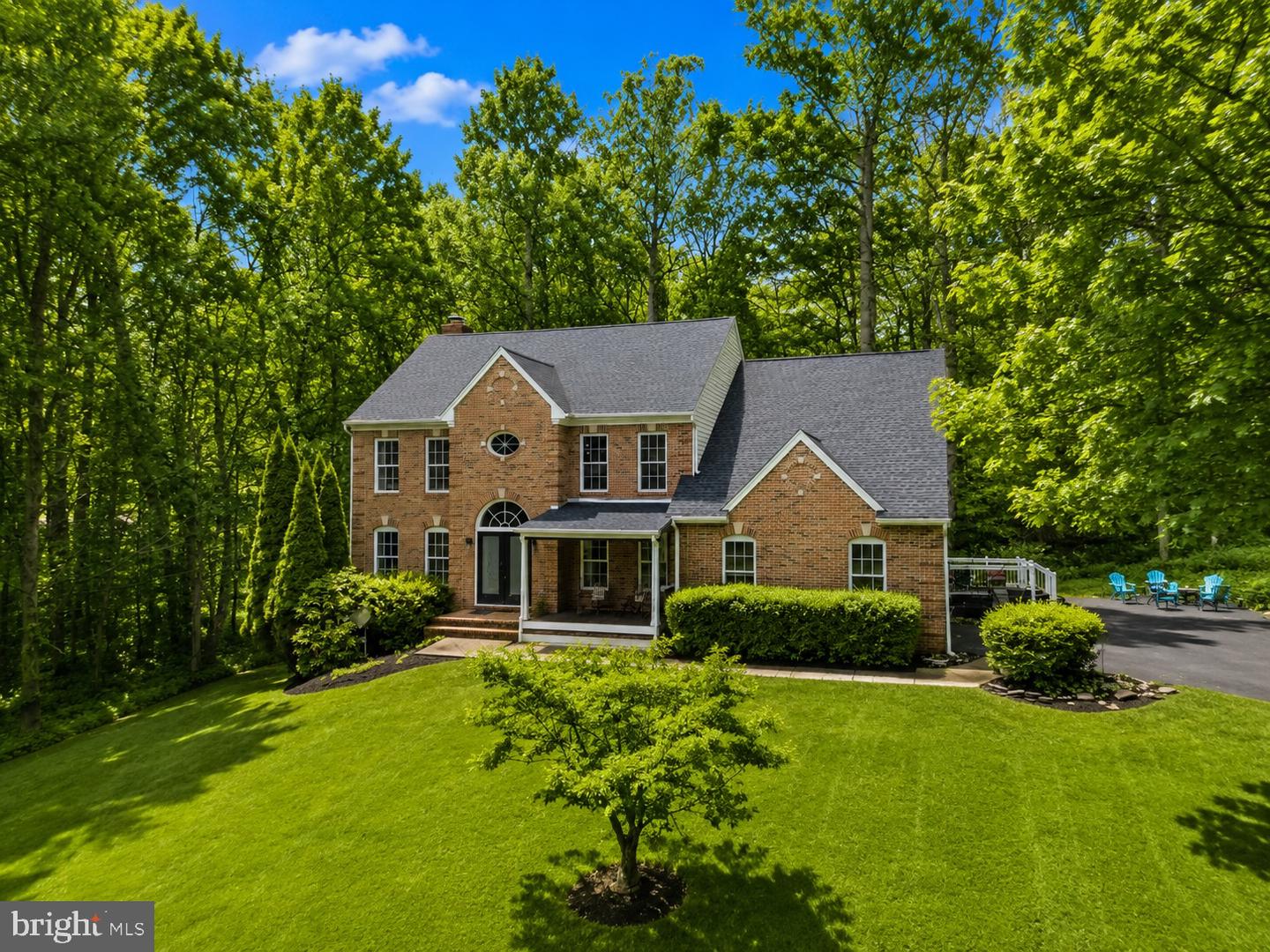 6658 Fox Den Road