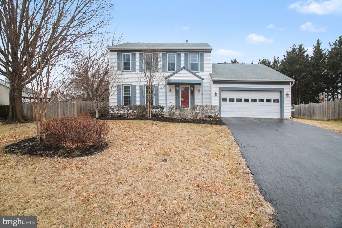 5435 Lomax Way, Woodbridge