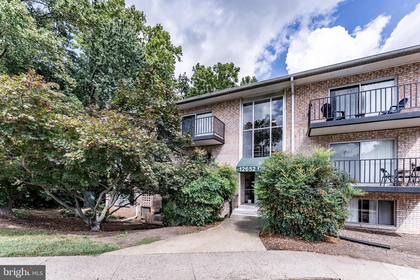 12652 Dara Drive #t2, Woodbridge