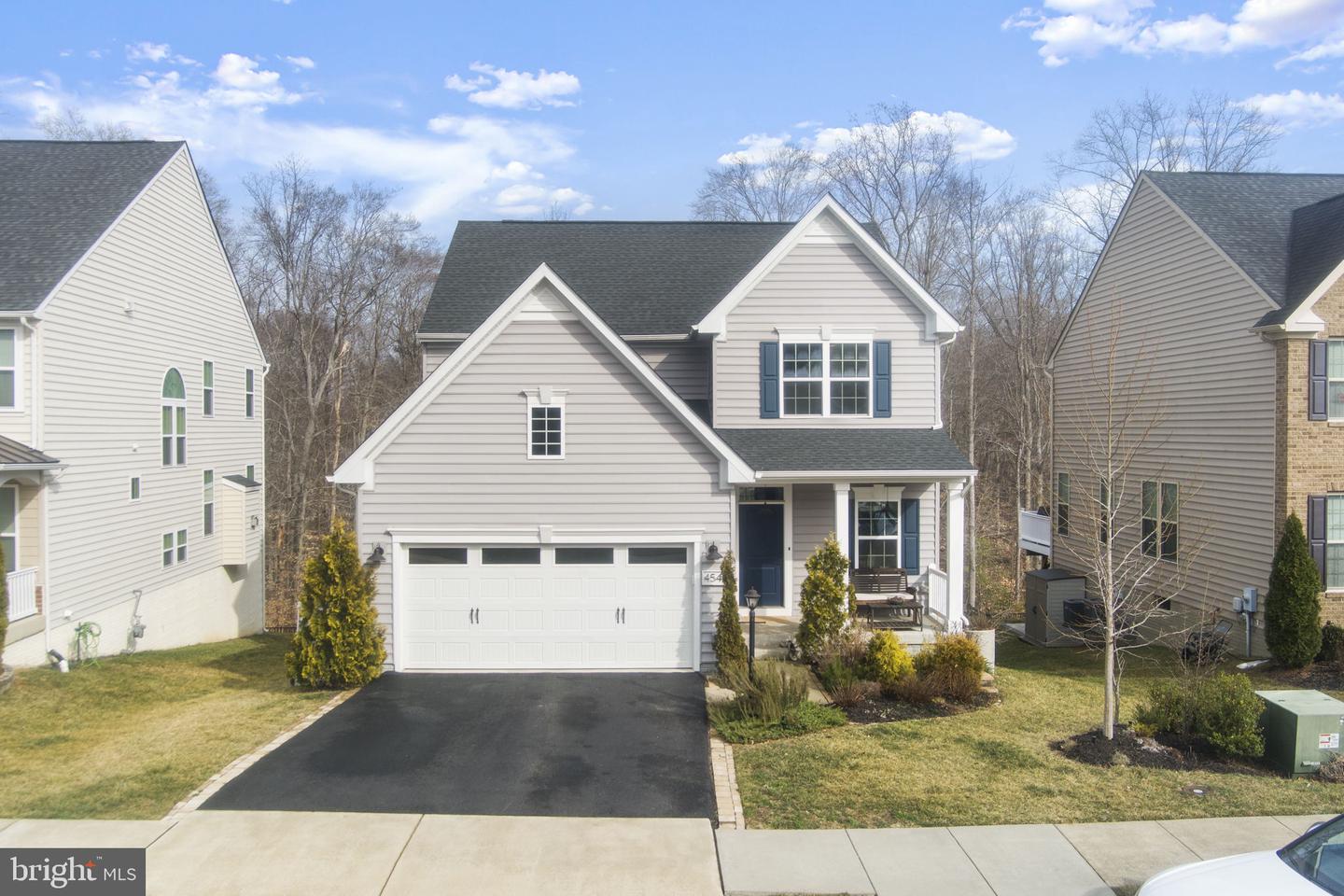 4545 Cotswold Manor Loop, Woodbridge