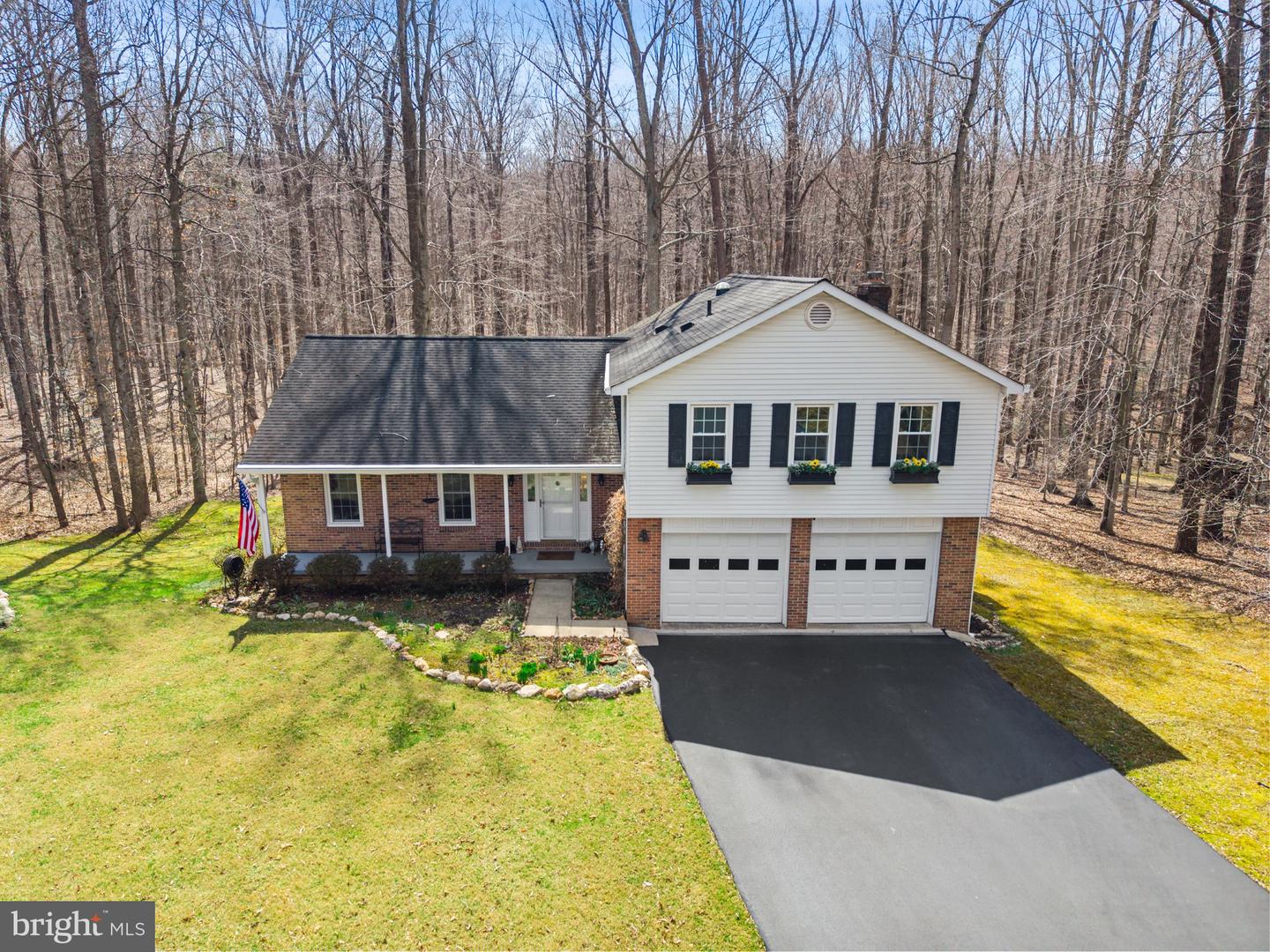 5383 Cleburne Lane, Woodbridge