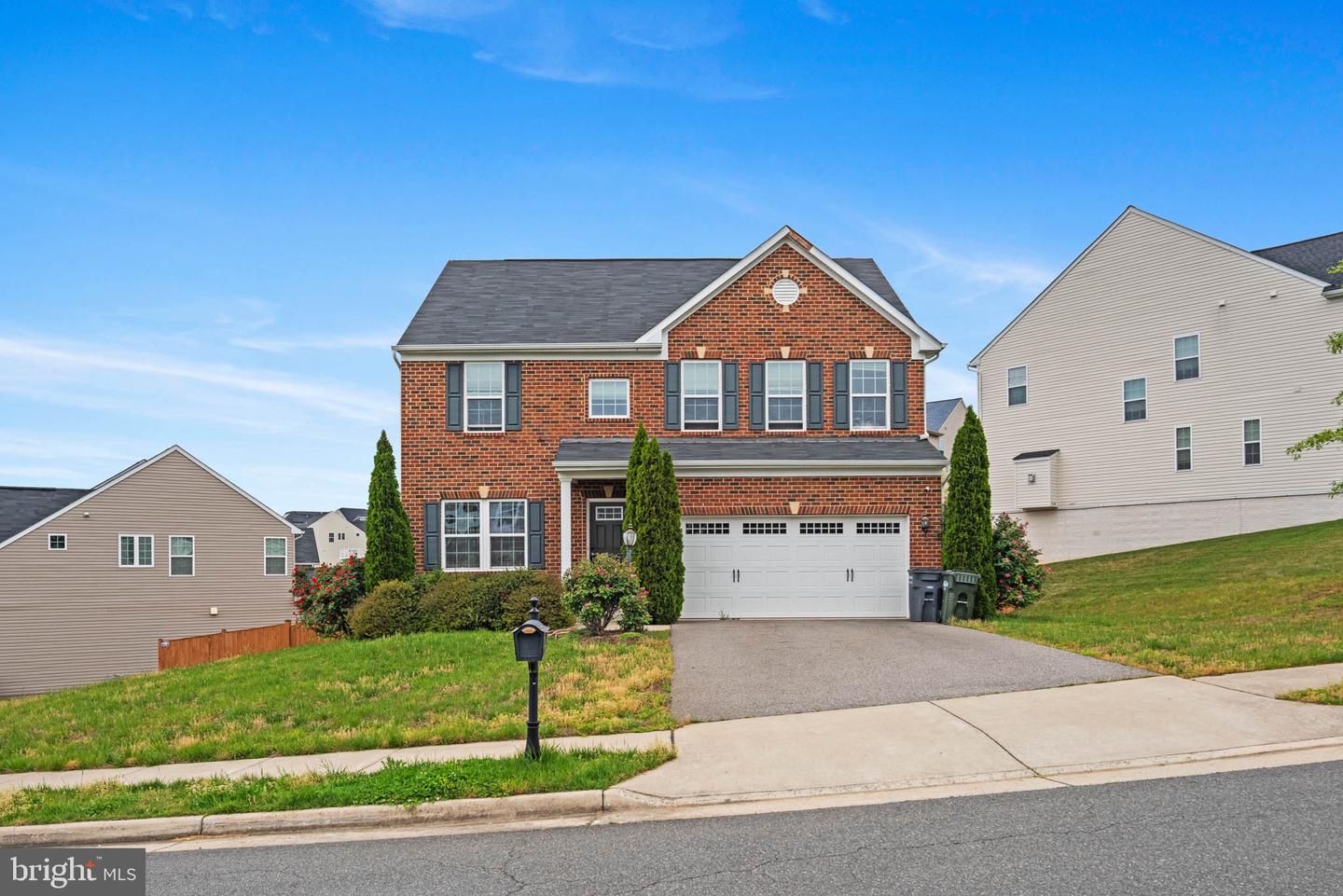 3214 Fledgling Circle