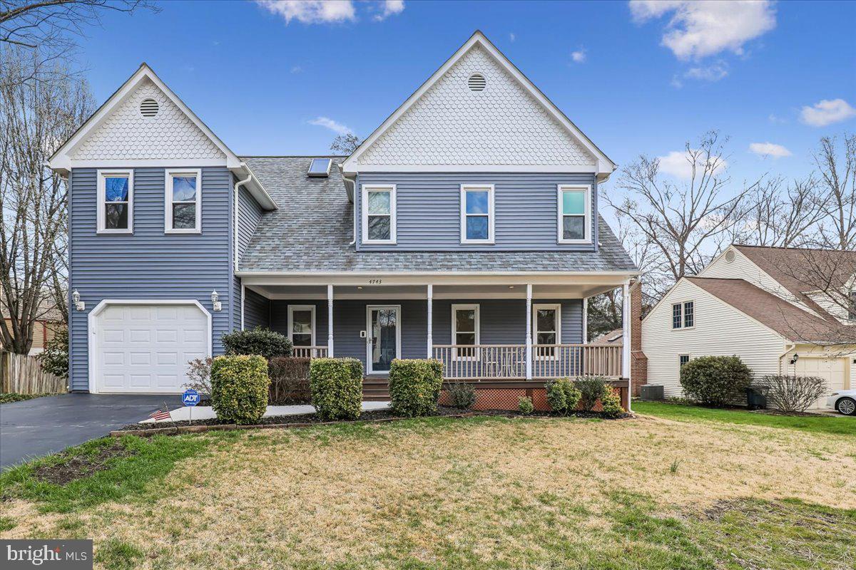 4743 Shadow Woods Court, Dumfries