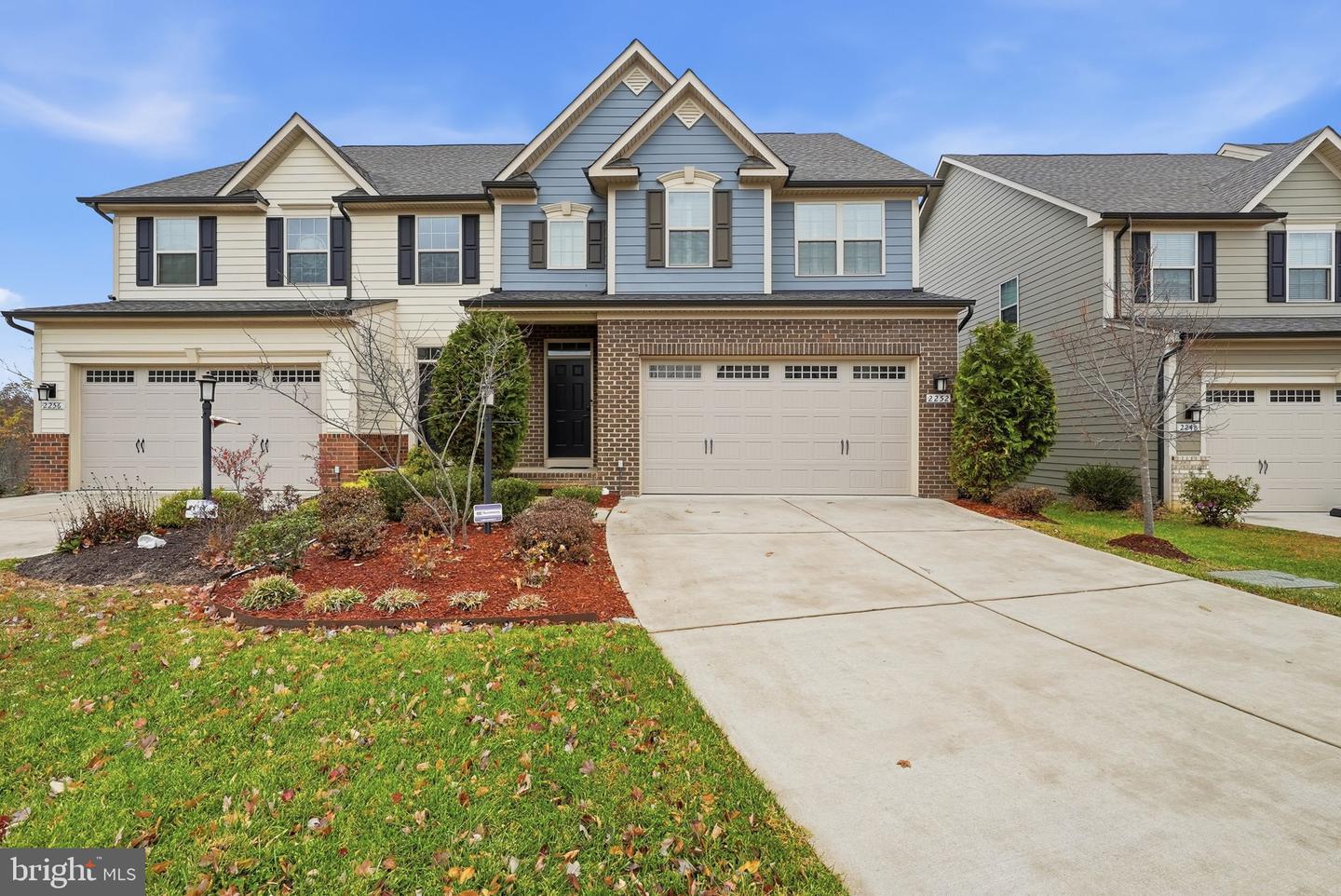 2252 Red Pine Loop, Dumfries