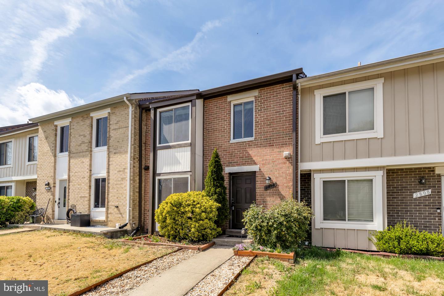 2810 Cambridge Drive, Woodbridge