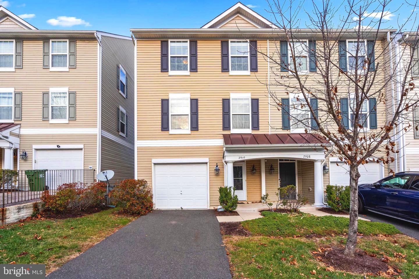 2910 Truffle Oak Place, Woodbridge