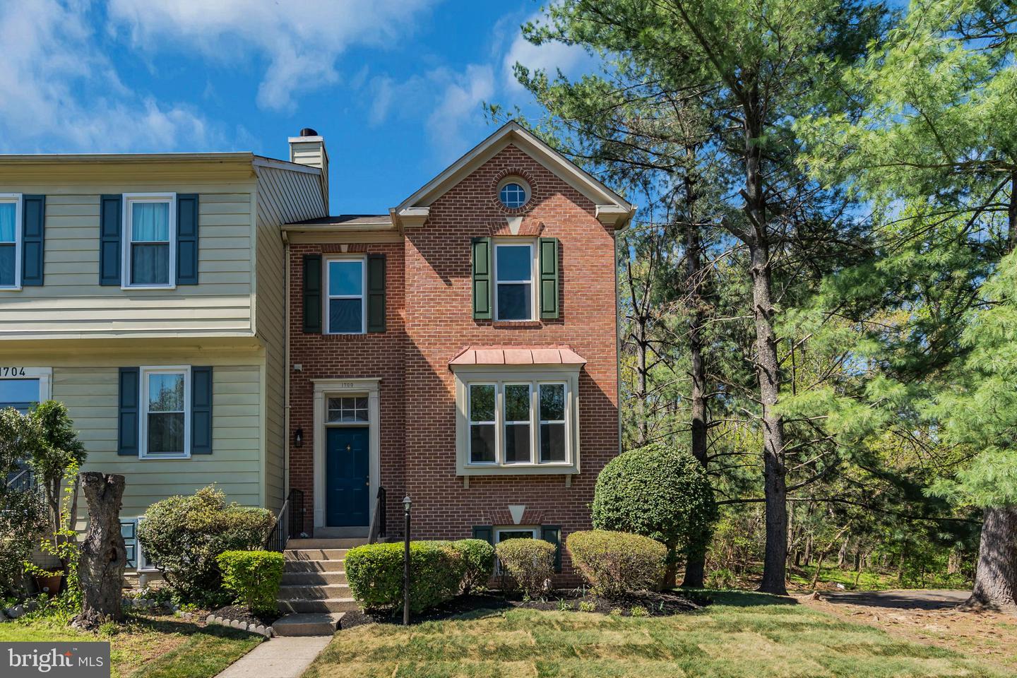 1700 Wigglesworth Way, Woodbridge