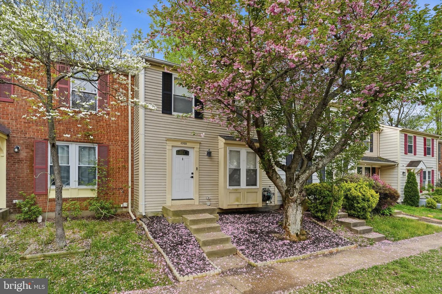 4905 Sugar Maple Lane, Dumfries