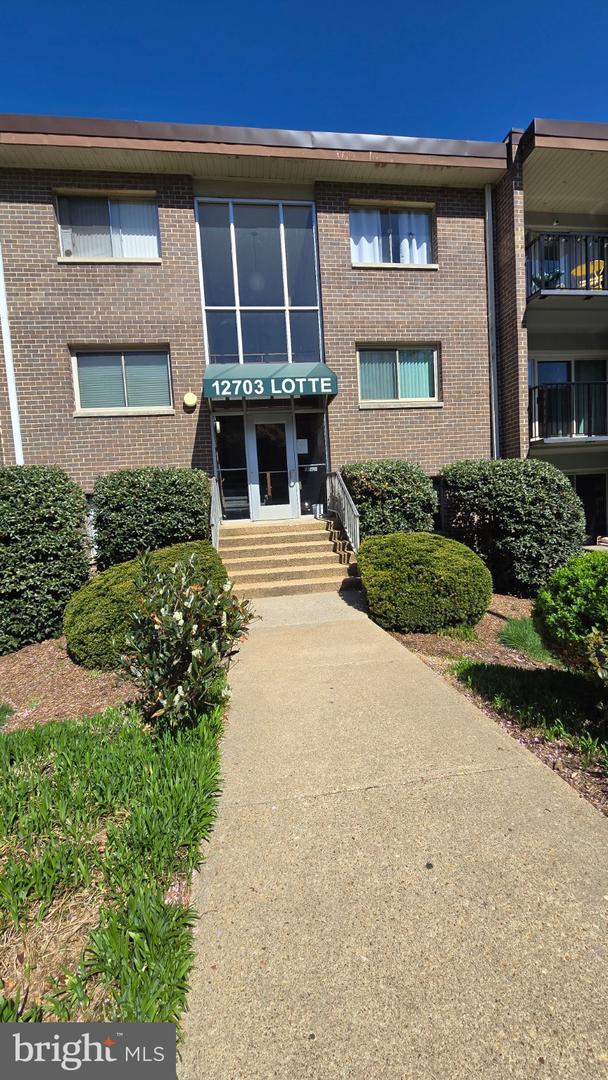 12703 Lotte Drive #101, Woodbridge