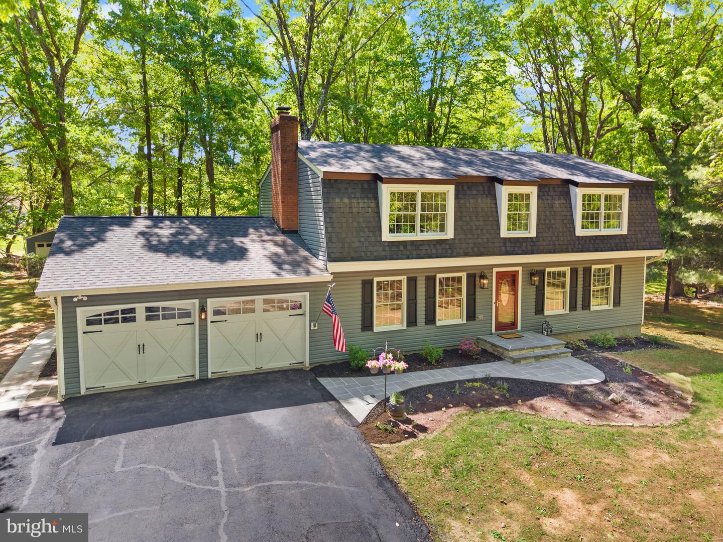 5876 Anthony Drive, Woodbridge