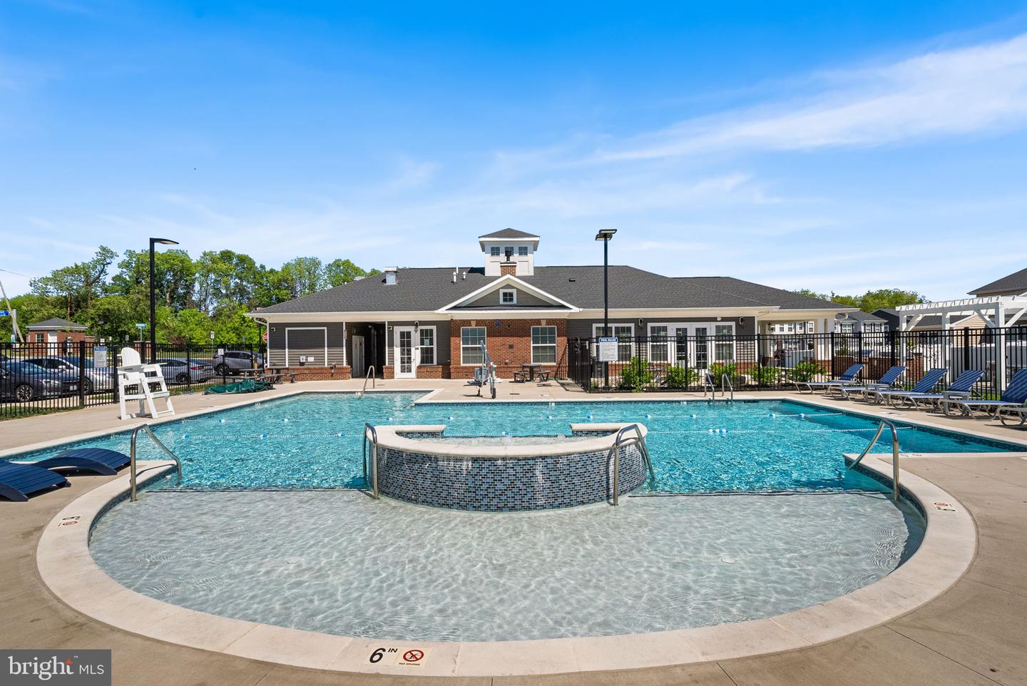 13950 Englefield Drive #202